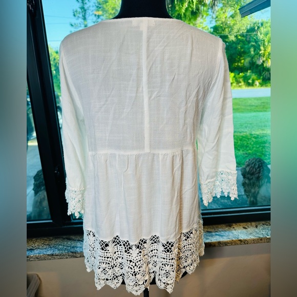 Umgee Ivory Tunic Cotton Blend Crochet Lace Trim Size Medium. - Picture 8 of 10